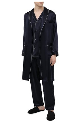 Мужской шелковый халат ZIMMERLI темно-синего цвета, арт. 6000-75131 | Фото 2 (Материал внешний: Шелк; Рукава: Длинные; Длина (верхняя одежда): Длинные; Кросс-КТ: домашняя одежда)