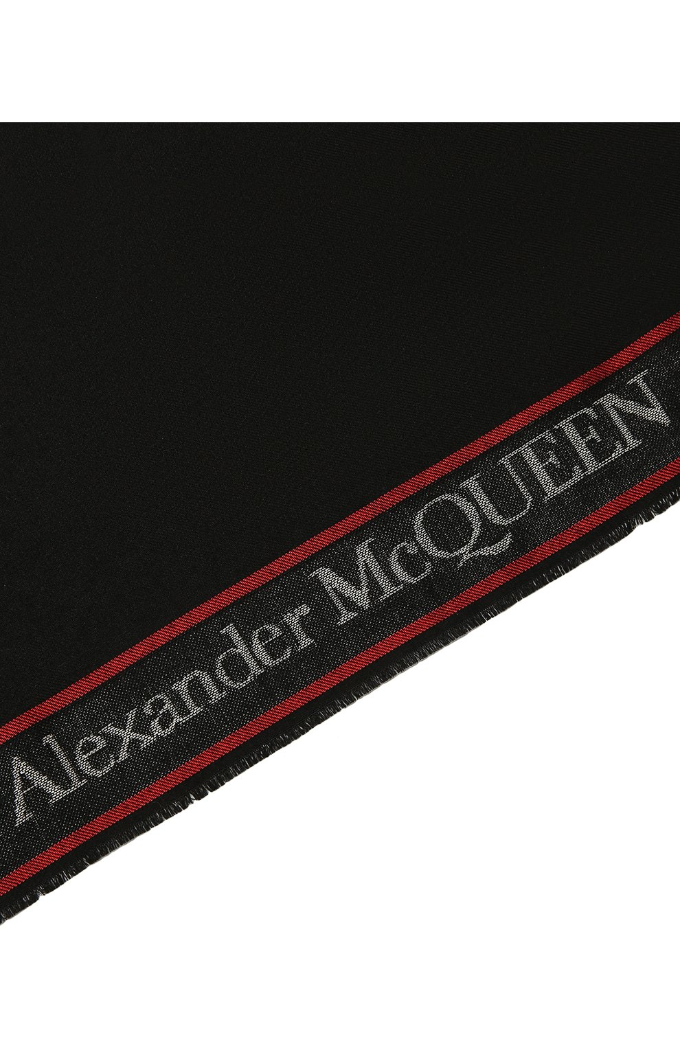 Мужской шарф из шерсти и шелка ALEXANDER MCQUEEN черного цвета по цене 52250 руб., арт. 595950/4807Q | Фото 2 Мужской шарф из шерсти и шелка ALEXANDER MCQUEEN черного цвета, арт. 595950/4807Q | Фото 2