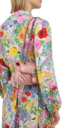 Женская сумка gg marmont 2.0 mini GUCCI розового цвета по цене 191000 руб., арт. 446744/9SYWP | Фото 2 Женская сумка gg marmont 2.0 mini GUCCI розового цвета, арт. 446744/9SYWP | Фото 2 (Материал: Текстиль; Размер: mini; Ремень/цепочка: С цепочкой, На ремешке; Сумки-технические: Сумки через плечо; Женское Кросс-КТ: Вечерняя сумка)