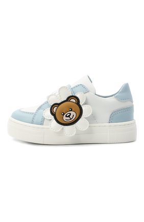 Детские кожаные кеды MOSCHINO голубого цвета по цене 27950 руб., арт. 67498/S0FTY/KIPS/VERNICE 7/18-27 | Фото 2 Детские кожаные кеды MOSCHINO голубого цвета, арт. 67498/S0FTY/KIPS/VERNICE 7/18-27 | Фото 2 (Материал внутренний: Натуральная кожа; Кросс-КТ: велькро; Материал внешний: Кожа; Региональные ограничения белый список (Axapta Mercury): RU; Девочки Кросс-КТ: Обувь-низкие)