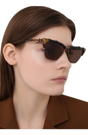 Женские солнцезащитные очки GUCCI коричневого цвета по цене 42300 руб., арт. GG0660S 001 | Фото 2 Женские солнцезащитные очки GUCCI коричневого цвета, арт. GG0660S 001 | Фото 2