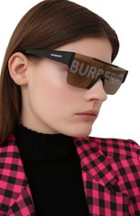 Женские солнцезащитные очки BURBERRY черного цвета, арт. 4291-3001/G | Фото 2 (Кросс-КТ: С/з-унисекс; Региональные ограничения белый список (Axapta Mercury): RU; Тип очков: С/з; Очки форма: Маска; Оптика Гендер: оптика-унисекс)