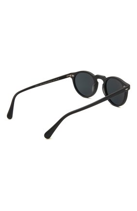 Женские солнцезащитные очки OLIVER PEOPLES черного цвета по цене 25700 руб., арт. 5217S-1031P2 | Фото 5 Женские солнцезащитные очки OLIVER PEOPLES черного цвета, арт. 5217S-1031P2 | Фото 5