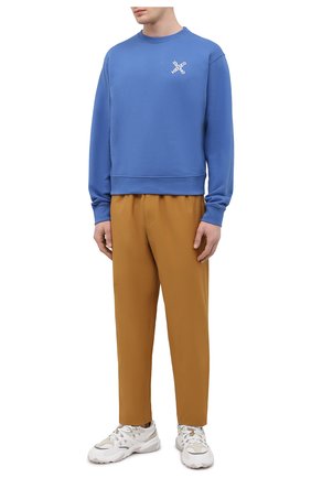 Мужской хлопковый свитшот kenzo sport KENZO синего цвета по цене 24250 руб., арт. FA65SW0014MS | Фото 2 Мужской хлопковый свитшот kenzo sport KENZO синего цвета, арт. FA65SW0014MS | Фото 2 (Рукава: Длинные; Принт: С принтом; Стили: Гранж; Длина (для топов): Стандартные; Материал внешний: Хлопок; Мужское Кросс-КТ: свитшот-одежда)