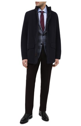 Мужская хлопковая сорочка ERMENEGILDO ZEGNA голубого цвета по цене 33950 руб., арт. 903902/9MS4BA | Фото 2 Мужская хлопковая сорочка ERMENEGILDO ZEGNA голубого цвета, арт. 903902/9MS4BA | Фото 2 (Стили: Кэжуэл, Классический; Рукава: Длинные; Длина (для топов): Стандартные; Принт: Однотонные; Материал внешний: Хлопок; Рубашки М: Slim Fit; Воротник: Акула; Манжеты: На пуговицах; Случай: Формальный)