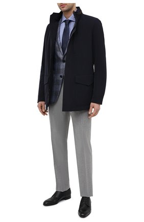 Мужская хлопковая сорочка TOM FORD синего цвета по цене 63650 руб., арт. 9FT132/94S3AX | Фото 2 Мужская хлопковая сорочка TOM FORD синего цвета, арт. 9FT132/94S3AX | Фото 2 (Воротник: Акула; Рукава: Длинные; Рубашки М: Slim Fit; Длина (для топов): Стандартные; Стили: Классический; Случай: Формальный; Манжеты: На пуговицах; Материал внешний: Хлопок; Принт: Клетка; Региональные ограничения белый список (Axapta Mercury): RU)