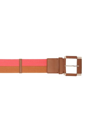 Женский текстильный пояс ribbon LORO PIANA розового цвета по цене 54950 руб., арт. FAL6513 | Фото 3 Женский текстильный пояс ribbon LORO PIANA розового цвета, арт. FAL6513 | Фото 3 (Материал: Текстиль; Кросс-КТ: Широкие; Региональные ограничения белый список (Axapta Mercury): RU)