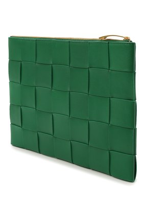 Женская кожаная косметичка BOTTEGA VENETA зеленого цвета по цене 85650 руб., арт. 652931/VCQC1 | Фото 2 Женская кожаная косметичка BOTTEGA VENETA зеленого цвета, арт. 652931/VCQC1 | Фото 2
