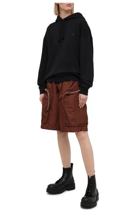Женские шорты DSQUARED2 коричневого цвета по цене 48150 руб., арт. S75MU0386/S53582 | Фото 2 Женские шорты DSQUARED2 коричневого цвета, арт. S75MU0386/S53582 | Фото 2