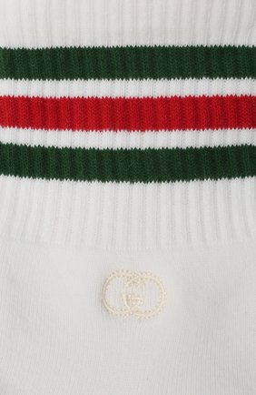 Детские хлопковые носки GUCCI белого цвета по цене 8555 руб., арт. 643519/4H428 | Фото 2 Детские хлопковые носки GUCCI белого цвета, арт. 643519/4H428 | Фото 2
