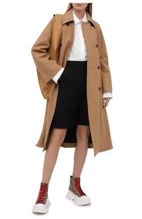 Женские кожаные ботинки ALEXANDER MCQUEEN леопардового цвета по цене 63800 руб., арт. 650778/WHZW1 | Фото 2 Женские кожаные ботинки ALEXANDER MCQUEEN леопардового цвета, арт. 650778/WHZW1 | Фото 2