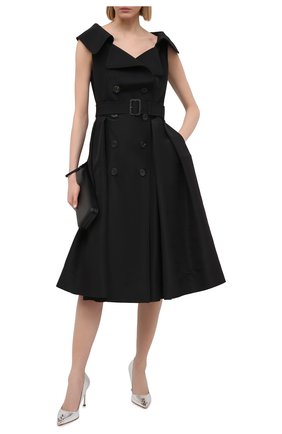 Женское шелковое платье ALEXANDER MCQUEEN черного цвета по цене 367500 руб., арт. 645518/QBAAR | Фото 2 Женское шелковое платье ALEXANDER MCQUEEN черного цвета, арт. 645518/QBAAR | Фото 2