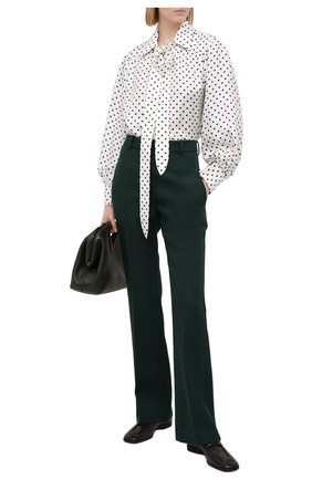Женская шелковая блузка LANVIN черно-белого цвета по цене 126500 руб., арт. RW-T0601I-4839-P21 | Фото 2 Женская шелковая блузка LANVIN черно-белого цвета, арт. RW-T0601I-4839-P21 | Фото 2
