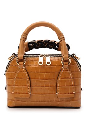 Женская сумка daria small CHLOÉ коричневого цвета по цене 152000 руб., арт. CHC21SS361D87 | Фото 1 Женская сумка daria small CHLOÉ коричневого цвета, арт. CHC21SS361D87 | Фото 1