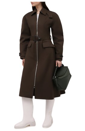 Женский хлопковый плащ BOTTEGA VENETA темно-зеленого цвета по цене 286000 руб., арт. 646956/V0020 | Фото 2 Женский хлопковый плащ BOTTEGA VENETA темно-зеленого цвета, арт. 646956/V0020 | Фото 2