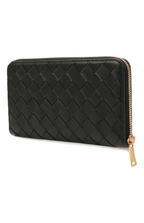 Женские кожаный кошелек BOTTEGA VENETA черного цвета по цене 62500 руб., арт. 608053/VCPP2 | Фото 2 Женские кожаный кошелек BOTTEGA VENETA черного цвета, арт. 608053/VCPP2 | Фото 2