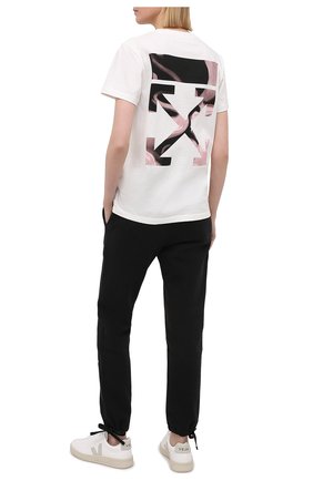 Женская хлопковая футболка OFF-WHITE белого цвета по цене 28300 руб., арт. 0WAA049R21JER001 | Фото 2 Женская хлопковая футболка OFF-WHITE белого цвета, арт. 0WAA049R21JER001 | Фото 2