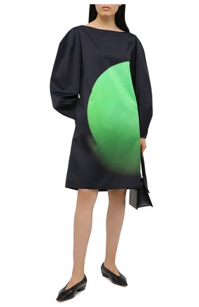 Женское платье из вискозы DRIES VAN NOTEN черного цвета по цене 85800 руб., арт. 211-31034-2046 | Фото 2 Женское платье из вискозы DRIES VAN NOTEN черного цвета, арт. 211-31034-2046 | Фото 2