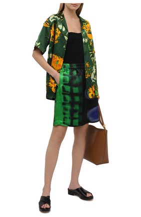 Женская блузка из смеси вискозы и шелка DRIES VAN NOTEN зеленого цвета по цене 59900 руб., арт. 211-30784-2089 | Фото 2 Женская блузка из смеси вискозы и шелка DRIES VAN NOTEN зеленого цвета, арт. 211-30784-2089 | Фото 2