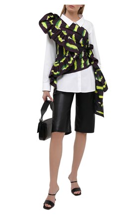 Женская хлопковая рубашка DRIES VAN NOTEN белого цвета по цене 35700 руб., арт. 211-30719-2228 | Фото 2 Женская хлопковая рубашка DRIES VAN NOTEN белого цвета, арт. 211-30719-2228 | Фото 2