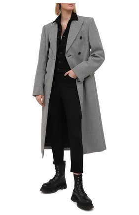 Женские джинсы DSQUARED2 черного цвета по цене 56650 руб., арт. S75LB0485/S30730 | Фото 2 Женские джинсы DSQUARED2 черного цвета, арт. S75LB0485/S30730 | Фото 2