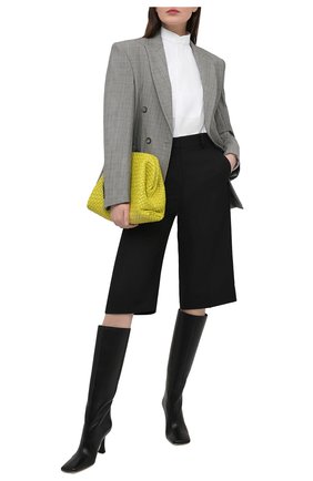 Женская хлопковая рубашка WARDROBE.NYC белого цвета по цене 45850 руб., арт. W1022R05 | Фото 2 Женская хлопковая рубашка WARDROBE.NYC белого цвета, арт. W1022R05 | Фото 2