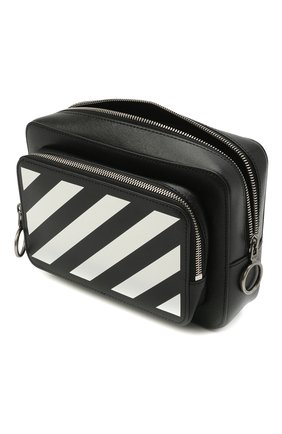 Мужская кожаная поясная сумка OFF-WHITE черного цвета по цене 57650 руб., арт. 0MN0002R21LEA001 | Фото 4 Мужская кожаная поясная сумка OFF-WHITE черного цвета, арт. 0MN0002R21LEA001 | Фото 4 (Материал: Натуральная кожа; Ремень/цепочка: На ремешке)
