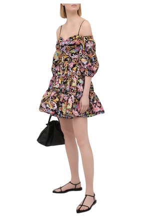 Женское платье VERSACE JEANS COUTURE черного цвета по цене 81800 руб., арт. D2HWA413-WDP904/S0098 | Фото 2 Женское платье VERSACE JEANS COUTURE черного цвета, арт. D2HWA413-WDP904/S0098 | Фото 2