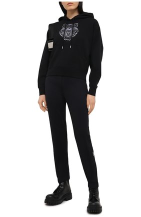 Женские хлопковые джоггеры KENZO черного цвета по цене 32850 руб., арт. FA62PA7304IU | Фото 2 Женские хлопковые джоггеры KENZO черного цвета, арт. FA62PA7304IU | Фото 2