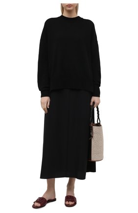 Женские кожаные шлепанцы vlogo VALENTINO бордового цвета по цене 49850 руб., арт. VW2S0BD5/MZF | Фото 2 Женские кожаные шлепанцы vlogo VALENTINO бордового цвета, арт. VW2S0BD5/MZF | Фото 2