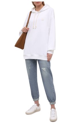 Женские джинсы RAG&BONE голубого цвета по цене 32850 руб., арт. WCW20H7009C109 | Фото 2 Женские джинсы RAG&BONE голубого цвета, арт. WCW20H7009C109 | Фото 2