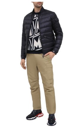 Мужская пуховая куртка agay MONCLER темно-синего цвета, арт. G1-091-1A110-00-53279 | Фото 2 (Рукава: Длинные; Материал подклада: Синтетический материал; Кросс-КТ: Куртка; Стили: Кэжуэл; Материал внешний: Синтетический материал; Длина (верхняя одежда): Короткие; Материал утеплителя: Пух и перо; Мужское Кросс-КТ: Куртка-верхняя одежда)