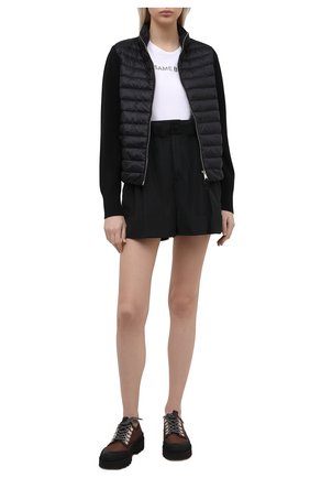 Женская хлопковая футболка MONCLER белого цвета по цене 18400 руб., арт. G1-093-8C7A6-10-829HP | Фото 2 Женская хлопковая футболка MONCLER белого цвета, арт. G1-093-8C7A6-10-829HP | Фото 2