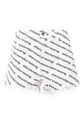 Женские джинсовые шорты DENIM X ALEXANDER WANG черно-белого цвета по цене 26900 руб., арт. 4DC1214899 | Фото 1 Женские джинсовые шорты DENIM X ALEXANDER WANG черно-белого цвета, арт. 4DC1214899 | Фото 1 (Длина Ж (юбки, платья, шорты): Мини; Материал внешний: Хлопок; Стили: Спорт-шик; Женское Кросс-КТ: Шорты-одежда; Кросс-КТ: Деним)