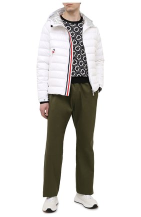 Мужской хлопковый джемпер MONCLER темно-синего цвета по цене 42600 руб., арт. G1-091-9C762-00-V9157 | Фото 2 Мужской хлопковый джемпер MONCLER темно-синего цвета, арт. G1-091-9C762-00-V9157 | Фото 2
