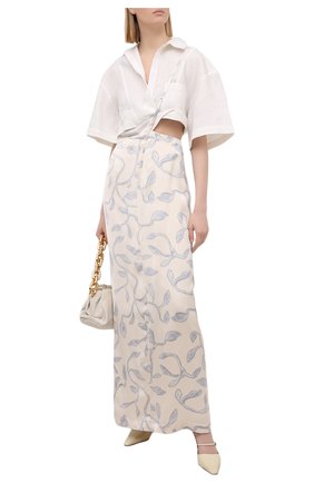 Женская льняная рубашка JACQUEMUS белого цвета по цене 38950 руб., арт. 211SH08/108114 | Фото 2 Женская льняная рубашка JACQUEMUS белого цвета, арт. 211SH08/108114 | Фото 2
