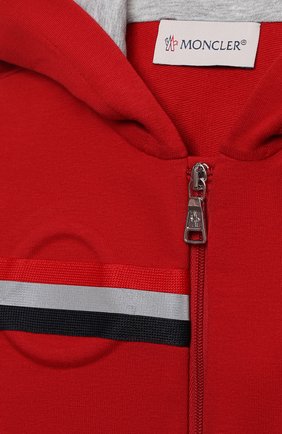 Детский комплект из толстовки и брюк MONCLER красного цвета по цене 24150 руб., арт. G1-951-8M741-20-809AC | Фото 6 Детский комплект из толстовки и брюк MONCLER красного цвета, арт. G1-951-8M741-20-809AC | Фото 6