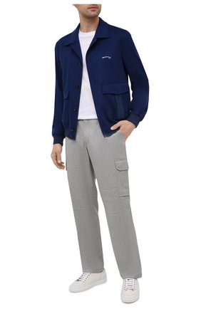 Мужской кашемировый бомбер KITON синего цвета по цене 870500 руб., арт. UW0864AV07T74 | Фото 2 Мужской кашемировый бомбер KITON синего цвета, арт. UW0864AV07T74 | Фото 2 (Материал внешний: Шерсть, Кашемир; Длина (верхняя одежда): Короткие; Принт: Без принта; Стили: Кэжуэл; Рукава: Длинные; Кросс-КТ: Куртка; Материал подклада: Купро; Региональные ограничения белый список (Axapta Mercury): RU)