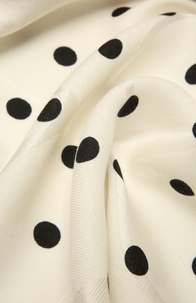 Женская шаль из шелка и шерсти VALENTINO черно-белого цвета по цене 56650 руб., арт. VW2EB104/GDL | Фото 2 Женская шаль из шелка и шерсти VALENTINO черно-белого цвета, арт. VW2EB104/GDL | Фото 2