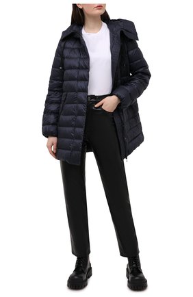 Женская пуховая куртка MONCLER темно-синего цвета по цене 118700 руб., арт. G1-093-1B559-00-5396Q | Фото 2 Женская пуховая куртка MONCLER темно-синего цвета, арт. G1-093-1B559-00-5396Q | Фото 2