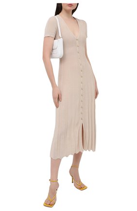 Женское хлопковое платье JACQUEMUS бежевого цвета по цене 43150 руб., арт. 211KN20/200800 | Фото 2 Женское хлопковое платье JACQUEMUS бежевого цвета, арт. 211KN20/200800 | Фото 2