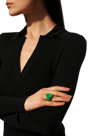 Женское кольцо BOTTEGA VENETA зеленого цвета, арт. 651193/VAHU4 | Фото 2 (Материал: Серебро; Региональные ограничения белый список (Axapta Mercury): RU)