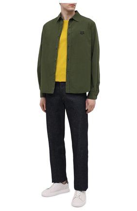 Мужская хлопковая рубашка KENZO хаки цвета по цене 16150 руб., арт. FB55CH4001LA | Фото 2 Мужская хлопковая рубашка KENZO хаки цвета, арт. FB55CH4001LA | Фото 2 (Стили: Кэжуэл; Воротник: Кент; Длина (для топов): Стандартные; Манжеты: На пуговицах; Рукава: Длинные; Материал внешний: Хлопок; Случай: Повседневный; Рубашки М: Classic Fit; Принт: Однотонные)
