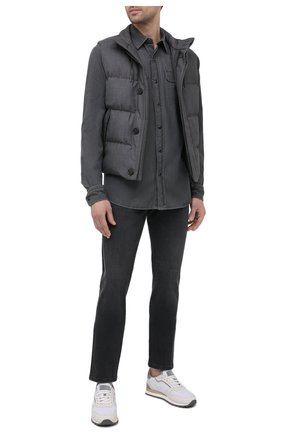 Мужская джинсовая рубашка ERMENEGILDO ZEGNA светло-серого цвета по цене 47900 руб., арт. UWX27/STT3 | Фото 2 Мужская джинсовая рубашка ERMENEGILDO ZEGNA светло-серого цвета, арт. UWX27/STT3 | Фото 2