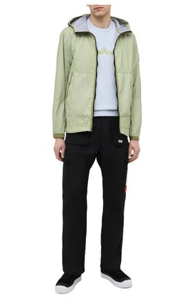 Мужской хлопковый свитшот STONE ISLAND синего цвета по цене 19750 руб., арт. 741561459 | Фото 2 Мужской хлопковый свитшот STONE ISLAND синего цвета, арт. 741561459 | Фото 2 (Мужское Кросс-КТ: свитшот-одежда; Длина (для топов): Стандартные; Принт: С принтом; Рукава: Длинные; Материал внешний: Хлопок; Стили: Гранж)