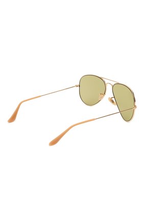 Женские солнцезащитные очки RAY-BAN золотого цвета по цене 0 руб., арт. 3025-90644C | Фото 5 Женские солнцезащитные очки RAY-BAN золотого цвета, арт. 3025-90644C | Фото 5 (Кросс-КТ: С/з-унисекс; Региональные ограничения белый список (Axapta Mercury): RU; Тип очков: С/з; Очки форма: Авиаторы; Оптика Гендер: оптика-унисекс)