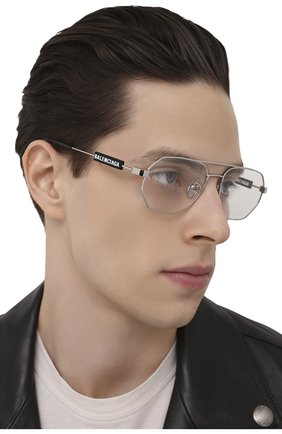 Женские оправа BALENCIAGA серебряного цвета по цене 0 руб., арт. BB0117 002 | Фото 3 Женские оправа BALENCIAGA серебряного цвета, арт. BB0117 002 | Фото 3 (Региональные ограничения белый список (Axapta Mercury): RU; Тип очков: Оправа; Кросс-КТ: Оправы-унисекс; Очки форма: Авиаторы; Оптика Гендер: оптика-унисекс)