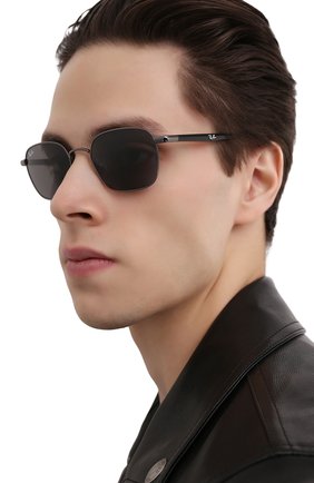 Женские солнцезащитные очки RAY-BAN черного цвета по цене 0 руб., арт. 3664-004/B1 | Фото 3 Женские солнцезащитные очки RAY-BAN черного цвета, арт. 3664-004/B1 | Фото 3 (Кросс-КТ: С/з-унисекс; Региональные ограничения белый список (Axapta Mercury): RU; Тип очков: С/з; Оптика Гендер: оптика-унисекс; Очки форма: Прямоугольные)