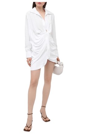 Женское платье из вискозы JACQUEMUS белого цвета по цене 51500 руб., арт. 211DR09/102100 | Фото 2 Женское платье из вискозы JACQUEMUS белого цвета, арт. 211DR09/102100 | Фото 2