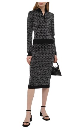 Женское пуловер MICHAEL MICHAEL KORS черного цвета по цене 24100 руб., арт. MH06PFEGLH | Фото 2 Женское пуловер MICHAEL MICHAEL KORS черного цвета, арт. MH06PFEGLH | Фото 2